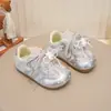 Zapatillas para niñas, zapatos para niños pequeños, nueva colección de otoño 2026, zapatos para niños, zapatos de princesa de lunares para niñas pequeñas, calzado para niñas