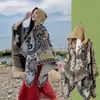Chaqueta con capucha tipo chal Lijiang Xinjiang Xizang ropa de turismo para la pradera foto capa exterior cálida venta al por mayor de fábrica