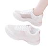 Zapatillas de piel auténtica para mujer, primavera 2024, nuevas, de malla ligera, para pies cansados, zapatos blancos pequeños, zapatillas de running informales de suela suave para mujer