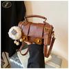 Bolsa de Mão Pequena de Luxo Transfronteiriça para Mulheres, Bolsa de Ombro Vintage Maillard Outono 2026, Bolsa Boston Transversal para Mulheres