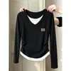 Camiseta de Manga Larga con Bloques de Color, Cintura Ceñida Estilo Coreano para Adelgazar, Falso Dos Piezas para Mujer, Otoño, Tacto de Alta Gama, Capa Interior de Algodón Puro, Top Básico