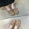 Nuevos Mocasines Planos de Felpa Versátiles Estilo Retro Otoño e Invierno Estilo Birkenstock Moño para Mujer Slip-On 2025
