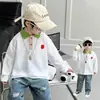Colección de otoño para niños: elegante y genial polo con cuello de solapa, nueva colección otoño 2026, streetwear moderno y genial para niños, camiseta interior básica