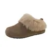 Medias zapatillas de plataforma gruesas de felpa retro para mujer, nuevas zapatillas de algodón peludo cálidas para exteriores de invierno 2026