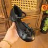 Sandalias de Verano para Mujer, Zapatos Planos 2026, Florales Versátiles Retro Suela Suave Moda Pie Ancho Elegantes Punta Cerrada Zapatos de Piel Suave