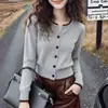 Cardigã de malha estilo coreano de luxo leve para mulheres, nova moda outonal, design estiloso, top fino de manga longa