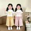 Roupa de Verão para Meninas: Conjunto de Duas Peças Casual Xadrez com Calça Wide Leg, Laço Bordado e Renda, Manga Curta, Estilo Doce Ins