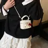 Bolso Infantil Transfronterizo Estilo Nuevo Inspirado en Chanel Gato Mini Bordado Bolso Cubo para Niñas, Cadena Padre-Hijo Bolsito Cruzado para Labiales