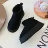 Botas de neve antiderrapantes com sola grossa e forro de pelo para mulheres 2023 Inverno botas curtas quentes e grossas com forro de fleece