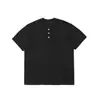Camiseta Manga Curta Gola Henley Minimalista Série 26Ss da Trs, Minimalista, Coolmax, Absorvente de Suor, Secagem Rápida, Caimento Solto