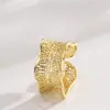 Moda Transfronteriza Europea y Americana Personalidad Exagerada Anillo Abierto de Patrón de Ola Ancha Hueca Joyería de Lujo Ligero de Nicho