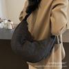 Bolso Bandolera Tipo Dumpling de Gran Capacidad Nuevo Otoño e Invierno 2026, Bolso de Hombro Acolchado Casual de Moda, Bolso de Viaje de Alta Gama para Mujer
