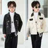 Chaqueta de Trabajo Retro con Solapa Bordada para Niños Conjunto Otoño/Invierno para Niños Medianos y Mayores Ropa Exterior Casual Elegante para Niños