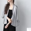 Xale Pequeno Leve de Proteção Solar Feminino 2023 Verão Novo Estilo Roupa de Proteção Solar Cardigã de Seda Solto Feminino Pequeno Casaco