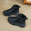 Zapatos de Algodón de Invierno 2024 para Mujer con Forro de Felpa Engrosados Nuevos Versátiles Cálidos Antideslizantes de Caña Alta Para Exteriores Otoño e Invierno Botas de Nieve