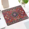 Popular Transfronterizo Estilo Persa Retro Alfombrilla de Ratón Cuadrada Pequeña Tapete de Mesa Antideslizante Alfombrilla de Ratón Patrón Cuadrada Pequeña Tapete de Oficina