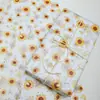 Papel Perlado con Lazo de Girasol, Papel de Regalo Color Café Amarillo, Cristalería para Regalo y Papel para Envolver Flores