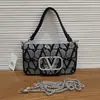 Bolso Cuadrado Pequeño Nuevo Incrustado de Diamantes, Bolso de Mano, Bolso de Cadena, Bolso Cruzado de Hombro para Mujer, Estilo de Moda Caliente de Alta Gama