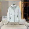 Chaqueta casual deportiva cortavientos impermeable transpirable con capucha y forro polar softshell para exteriores de otoño e invierno 13467