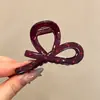 Peinado semirecogido único y hermoso 2026, pinza de cangrejo de tamaño mediano extremadamente atractiva para la parte posterior de la cabeza, accesorio de pinza para el cabello simple