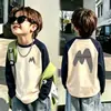 Ropa Interior de Felpa para Niños Cuello Redondo Otoño Invierno Estilo Nuevo Mediana y Grande Ropa Interior Infantil Patchwork Manga Larga Cálida Camiseta Top Cepillado