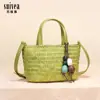 25 Novas Bolsas de Palha Tecidas à Mão de Verão, Bolsas Cesta de Legumes Casuais com Design de Nicho, Bolsas de Ombro Único e Transversais de Alta Qualidade