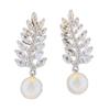 Aretes de Zirconia Perla, Aretes de Nicho de Alta Gama con Sentido de Diseño, Populares en Xiaohongshu, Aretes Versátiles al por Mayor E7494