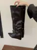 []Botas femininas longas, nova coleção de inverno 2026, bico fino, com salto interno plataforma, botas altas estilo francês, não na altura do joelho