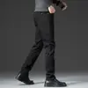 Jeans preto de alta qualidade de Hong Kong para homens, novo corte slim reto para primavera e outono de 2026, calças compridas casuais de negócios para meia-idade