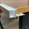 Tira de luz LED unilateral de 45 grados hacia arriba Tira de luz para techo suspendido colgada en el borde Luz lineal Sin ranurado Canaleta reflectante para lavado de techo
