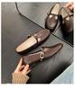 Sapatos Casuais de Couro Femininos de Salto Baixo 2026 Novos Outono Mary Jane Sapatos Femininos Loafers Planos Estilo Coreano