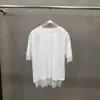 Top de Manga Curta Color Sólida com Patchwork de Renda para Mulheres, Estilo Preguiçoso com Fenda nas Costas, Camiseta Hot Girl para Mulheres, Primavera 2026