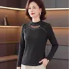 Nuevo top de malla de terciopelo alemán para otoño e invierno, de cuello medio alto, con adornos de pedrería resistentes, de manga larga, moderno, cálido, rejuvenecedor, de corte ajustado para personas de mediana edad y mayores