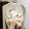 Ropa infantil versátil: nuevos estilos de otoño e invierno de tops forrados de felpa para niñas, con cuello semi-alto, diseñados para niños mayores, que brindan calidez y un look casual
