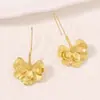 Pendientes de flor de metal estilo tribunal europeo y americano transfronterizo, elegantes, combinan con todo, moda, fiesta, pendientes, joyería Yiwu para mujer