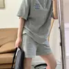 Conjunto de Ropa Deportiva Casual para Mujer Verano 2025 Nuevo de Manga Corta y Shorts Estilo Universitario Estilo Salado Conjunto de Dos Piezas para Correr para Niñas