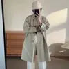 Gabardina para mujer, nueva colección otoño 2026, diseño patchwork, estilo de alta gama, inspirado en la ropa de trabajo japonesa, simple y elegante, adecuada para figuras petite, abrigo de longitud media