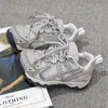 Nuevos Zapatos de Papá Retro de Malla Transpirable para Niños Verano 2026 Tenis Lindos y Originales para Niñas Zapatos Versátiles de Moda para Niñas