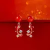 Pendientes de Ágata Roja con Carpas Estilo Chino Nuevo 2025 Sentido de Alta Gama Estilo Nacional de Nicho Pendientes Versátiles Pendientes para Mujer