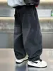 Pantalones de Peluche para Niños Otoño Invierno 2026 Nuevo Estilo Coreano Atractivos para Niños Pequeños y Medianos Ropa de Invierno para Niños Vaqueros Pantalones Largos Atractivos y Frescos para Niños