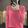 Nueva Camisa Básica de Manga Larga de Color Sólido, Holgada, con Cuello en V y Botones de Lazo, Informal y Elegante, para Usar con un Suéter de Punto