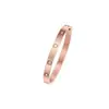 Pulseira de Aço Titânio de Alta Qualidade 6mm, Não Desbota, Três Corações Três Diamantes para Mulheres, Pulseira Versátil Céu Estrelado Ouro 18K, Pulseira de Casal