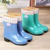 Botas de Lluvia Gruesas Bajas con Descuento para Mujer, Lindas Botas de Lluvia de Caña Media para Adultos, Zapatos de Agua Cortos para Hombre, Zapatos de Goma con Cubrezapatos de Terciopelo Extraíbles para Otoño e Invierno