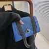 Bolsas de Mujer Transfronterizas 2025 Nuevo Patrón de Cocodrilo Diseño de Moda Bolso de Hombro Cadena Crossbody Bolsa Cuadrada Pequeña Fabricante Mayorista