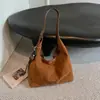 Bolso tote grande de moda coreana 2026, estilo niche retro, un bolso de hombro versátil con un toque de alta gama