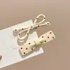Grampo de cabelo elegante com bolinhas estilo coreano para franja, presilha lateral floral de luxo leve, acessório de cabelo tipo bobby pin