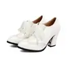Chegada Nova Outono 2026 Sapatos de Salto Alto Brogue de Comércio Exterior Botas Femininas Estilo Britânico Salto Grosso Salto Alto Botas Curtas Sapatos Individuais Femininos