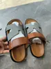 26 Verão Novo Chinelos de Solado Grosso Feminino Transfronteiriço Tamanho Grande Tira Única Velcro Bloqueio de Cor Outdoor Casual Sapatos Femininos Versátil