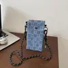 Bolsa de teléfono tejida color caqui de diseño nicho de verano para mujer, nuevo estilo 2026 bolso pequeño cuadrado de paja, bolso de hombro y cruzado