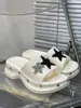 Pantuflas de Eva para Mujer, Para Uso Exterior en Verano, Suela Gruesa, Cómodas Como Caminar sobre Heces, Nuevas Sandalias de Verano de Moda 2026 para Salir a la Playa